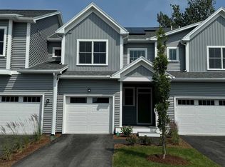 311 Old Farm Rd, South Burlington, VT 05403