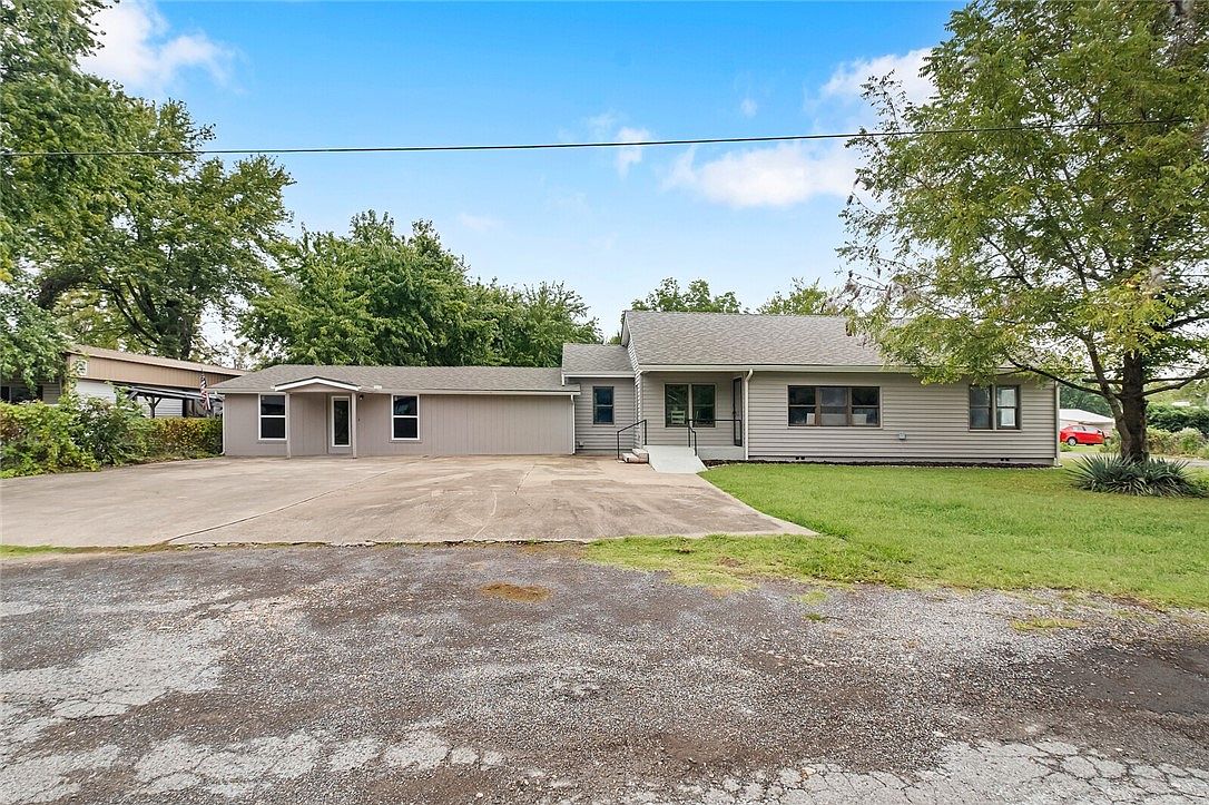 1488 E Delaware St, Westville, OK 74965 MLS 1258138 Zillow