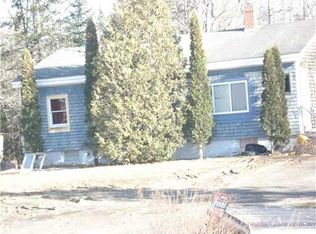 33 Franklin Rd, Hancock, ME 04640