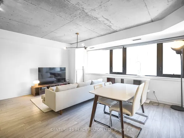 400 Wellington St W Unit 302, Toronto, ON M5V 0B5
