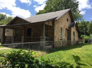 1622 S Sergeant Ave, Joplin, MO 64804