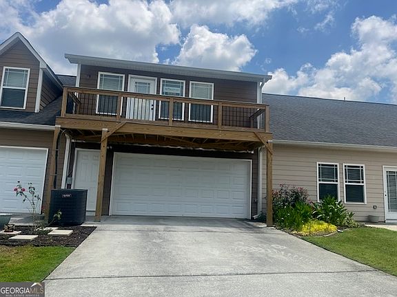 3rd image of 6165 Garden Cir