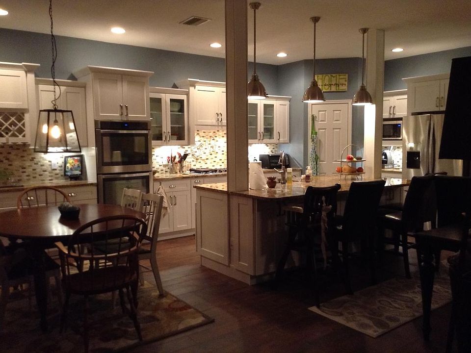 1st image of 10537 Weybridge Dr