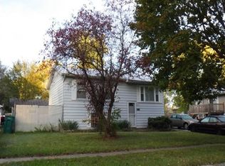 7530 Chase St, Merrillville, IN