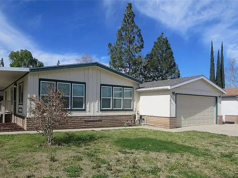 24621 Bandit Way — Photo 3
