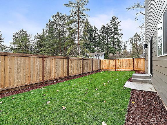 2nd image of 18533 SE 271st Ct