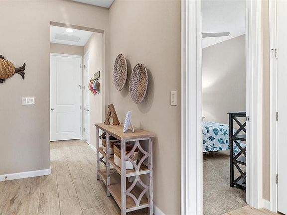 4th image of 11980 Tapestry Ln