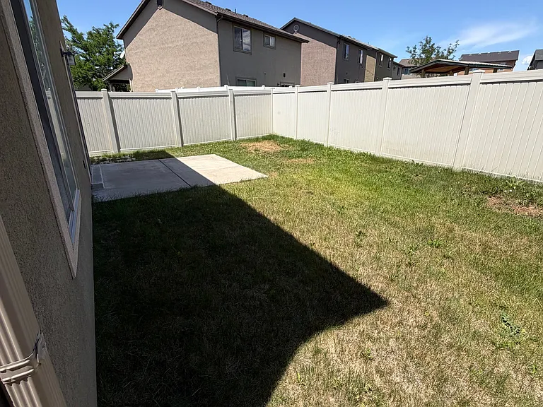 4 Arnold Dr — Photo 38