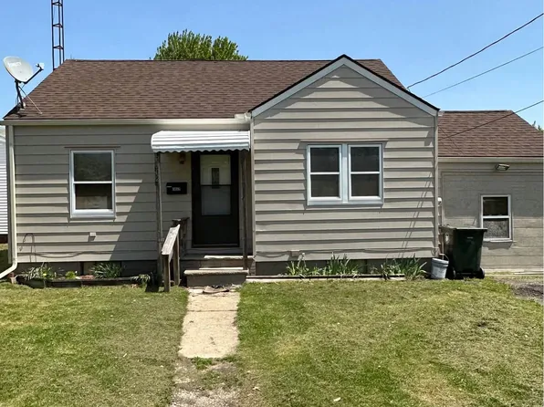 2802 Fletcher Ave NE, Canton, OH 44705