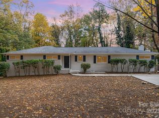 1118 Jenkins Dr, Charlotte, NC 28212