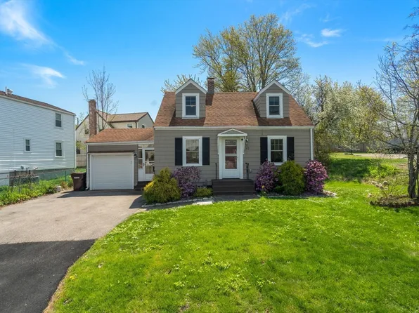 62 Lower East St, Dedham, MA 02026