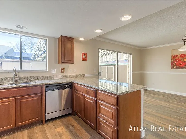3931 S Boston St — Photo 13