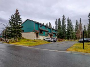116 SW Nahanni Dr, Banff, AB T1L0A1