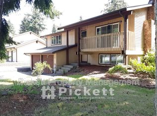 391 NW Mosher Canyon Rd, Bremerton, WA 98311