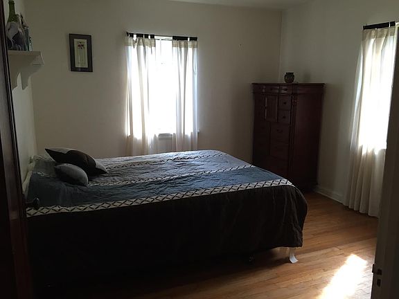 3rd image of 1710 McKinley Ave