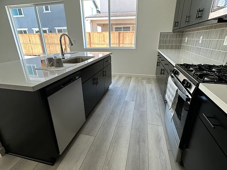 Ploof Pl — Photo 20