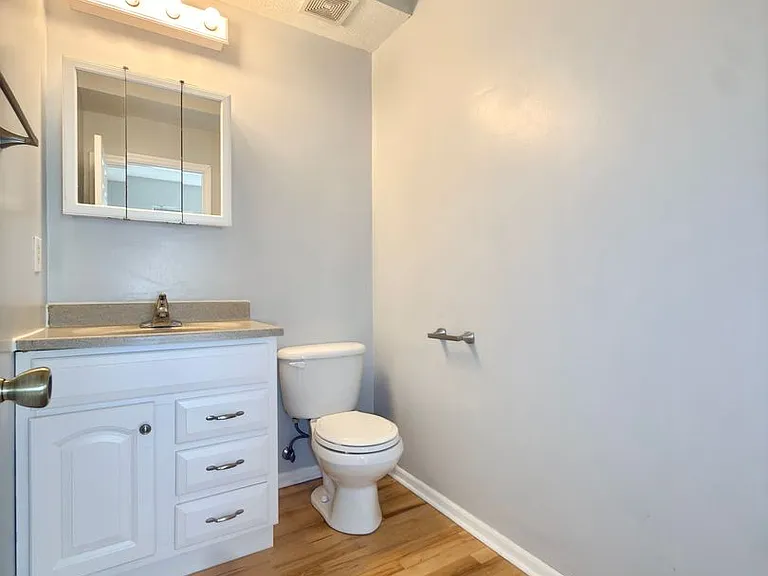 3254 Berwyn Pl — Photo 14