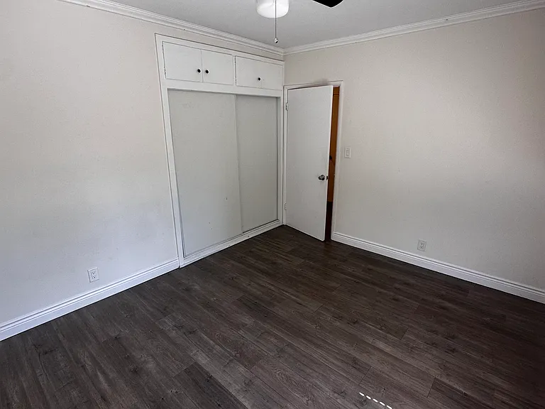 2073 Ivar Ave #2 — Photo 10