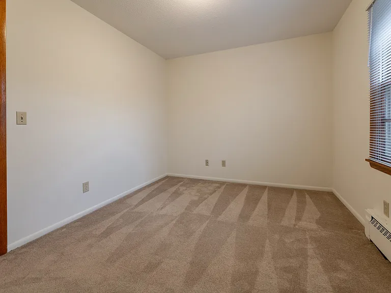 9106 Nicollet — Photo 17