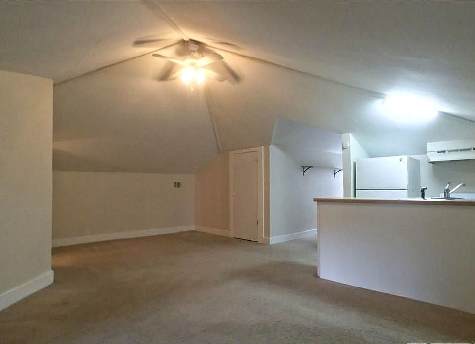 1st image of 122 W 36th St #10641558