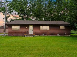3801 Highway 382 NE, Solon, IA 52333