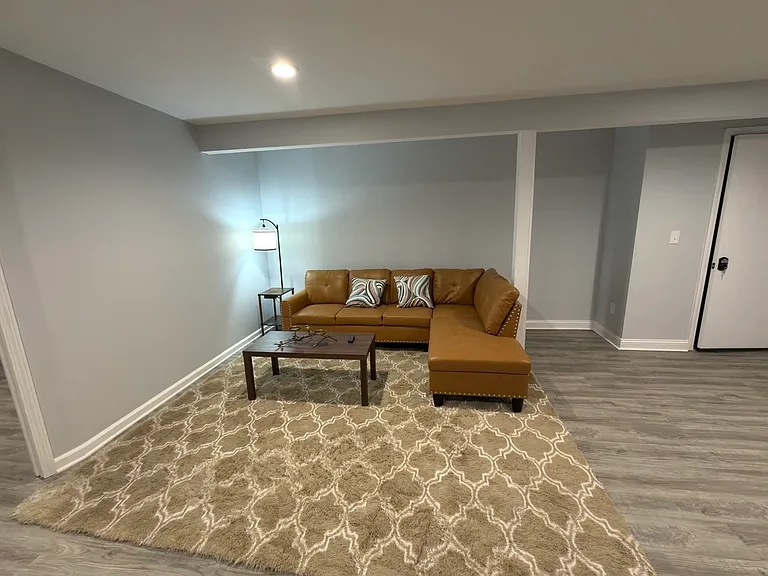 8619 Wooded Glen Rd — Photo 12
