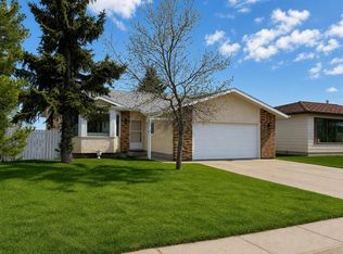 13 N Assiniboine Dr, Swan Hills, AB T0G2C0