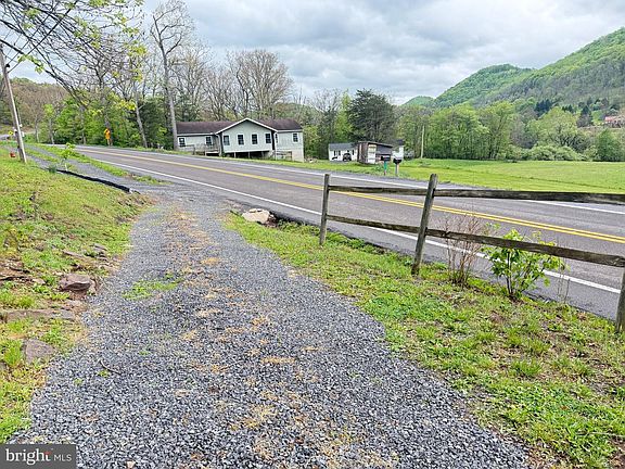 24th image of 1327 Cut Off Rd