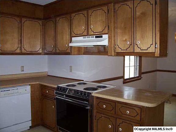 5th image of 107 Hazelwood Dr