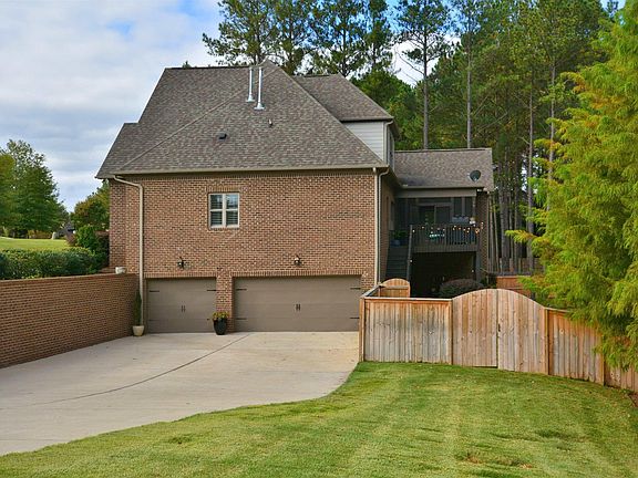 5th image of 1026 Parkmont Way