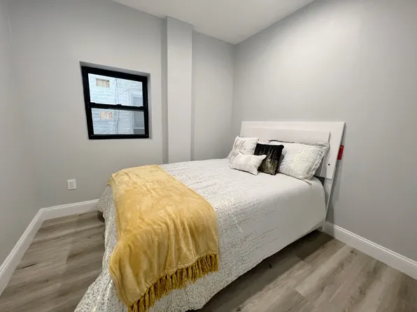 4016 7th Avenue image 6 of 7
