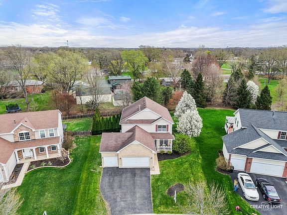 3rd image of 2936 Ellsworth Dr
