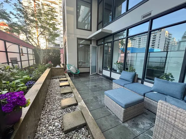 1788 Ontario St #201, Vancouver, BC V5T 0G3