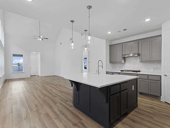 2nd image of 848 Trailside Ln