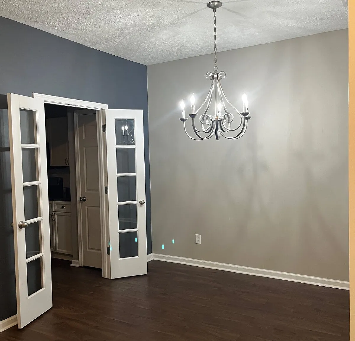 3 bed, 2.5 bath, 1640 sqft, $2,000 — Photo 3