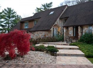 423 E Shore Rd, Kings Point, NY 11024