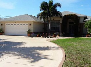 13 Sportsman Ter, Rotonda West, FL 33947