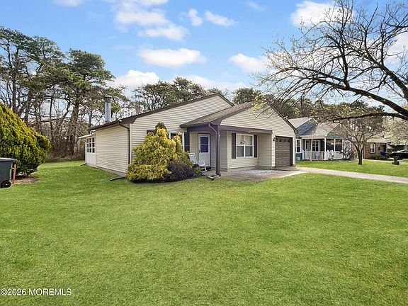4th image of 17 Seaview Ave