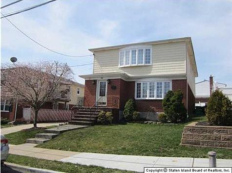 2nd image of 50 Dorothea Pl