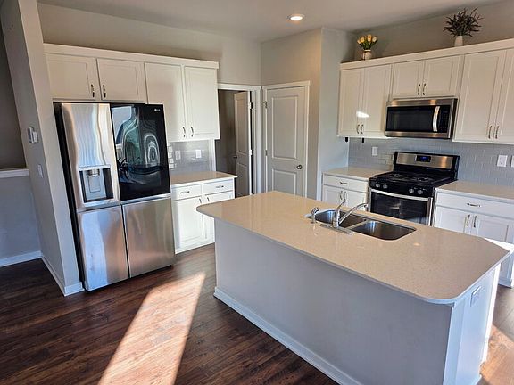 3rd image of 2511 NW 44th St