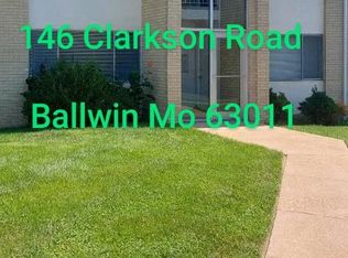 1 Clarkson Rd #25, Ballwin, MO 63011