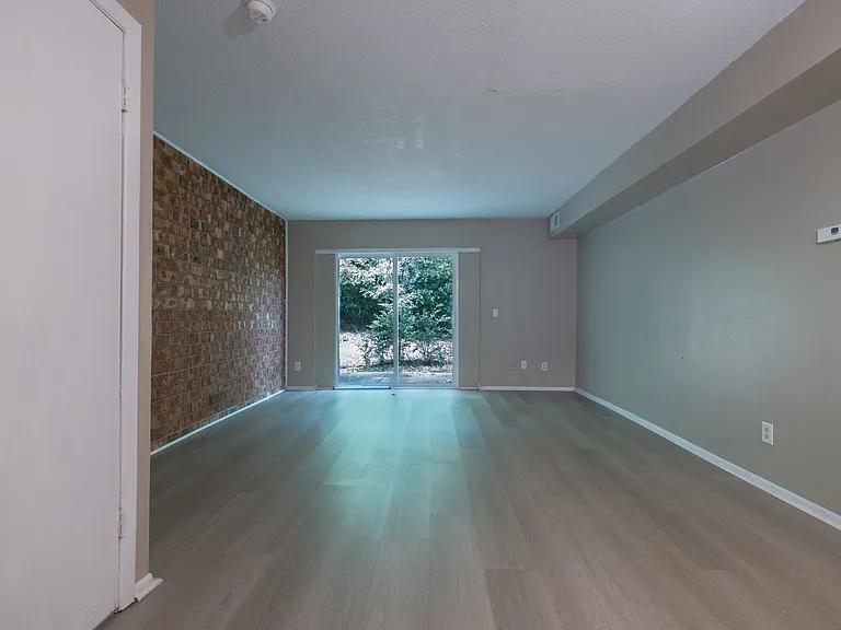 235 Keowee Trl — Photo 25