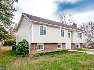 265 Ferry Rd, Fredericksburg, VA 22405