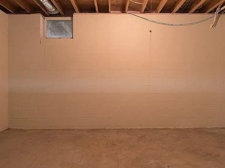 202 Lily Ct — Photo 22