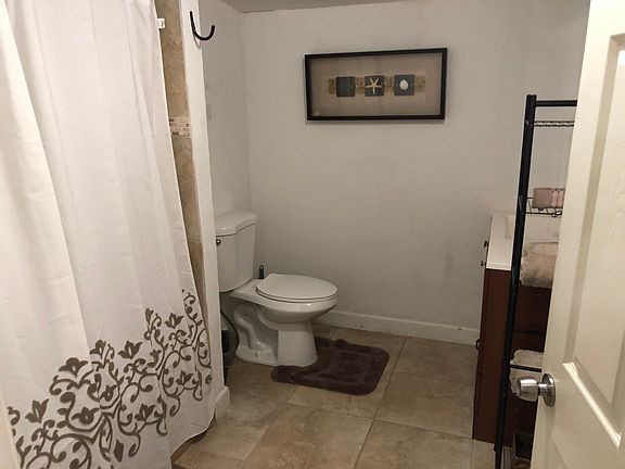 2nd image of 2409 W North A St #2