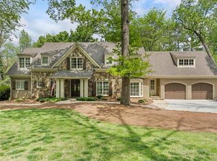 920 Starlight Dr, Atlanta, GA 30342