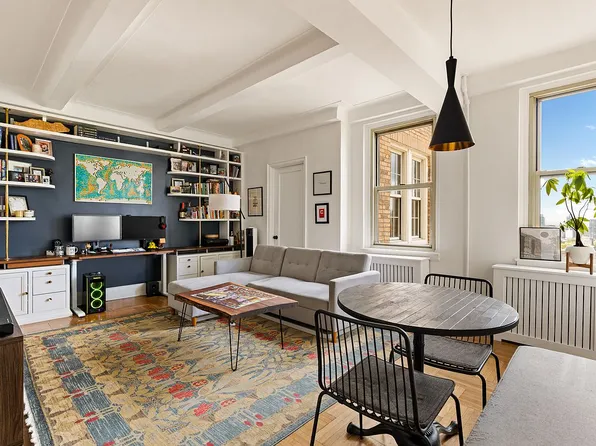 209 Lincoln Pl APT 8G, Brooklyn, NY 11217