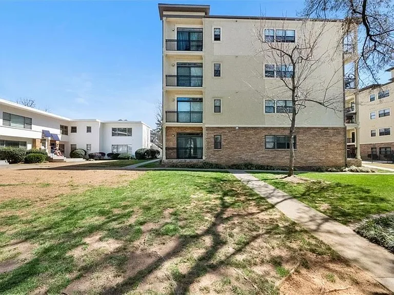 2230 Cheshire Bridge Rd NE #504 — Photo 34