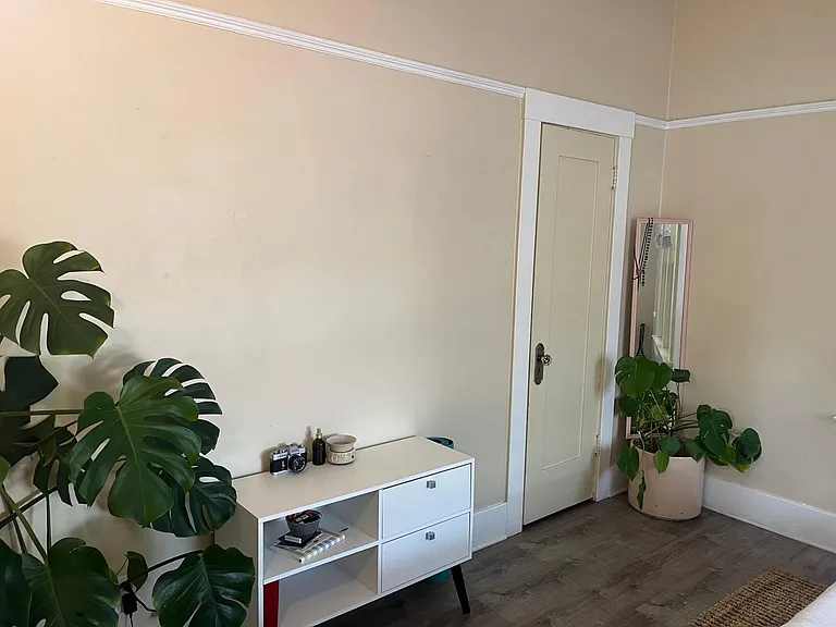 2301 De La Vina St #A — Photo 22