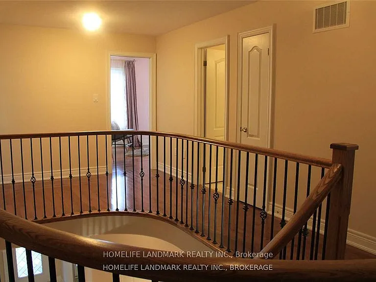 2245 Carm Dr — Photo 30